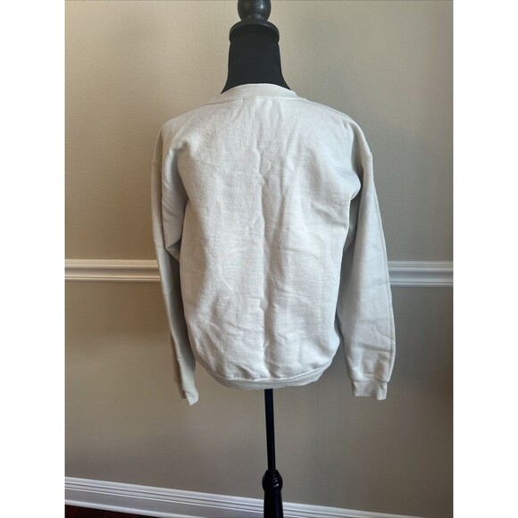 Yellowstone Dutton Ranch Cream  Sweatshirt Size Small - Picture 2 of 4